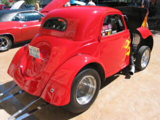 '35 Fiat hot rod (rear)