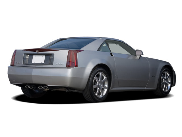 cadillac_xlr_convertible_2007_exterior_angularrear_640x480