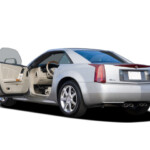 cadillac_xlr_convertible_2007_exterior_doors_640x480